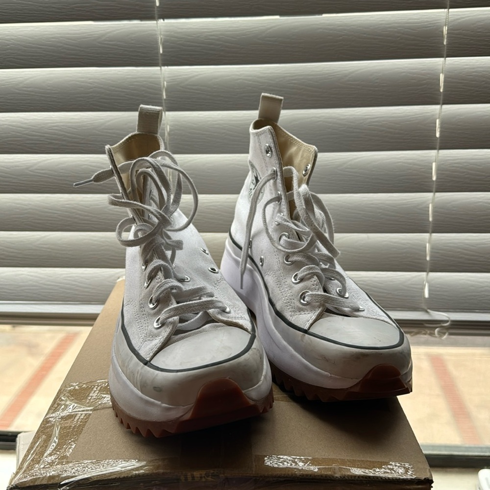 Platform Converse
